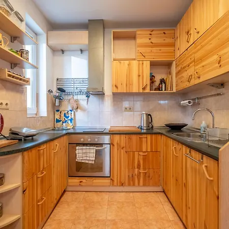 1 Bedroom Natural