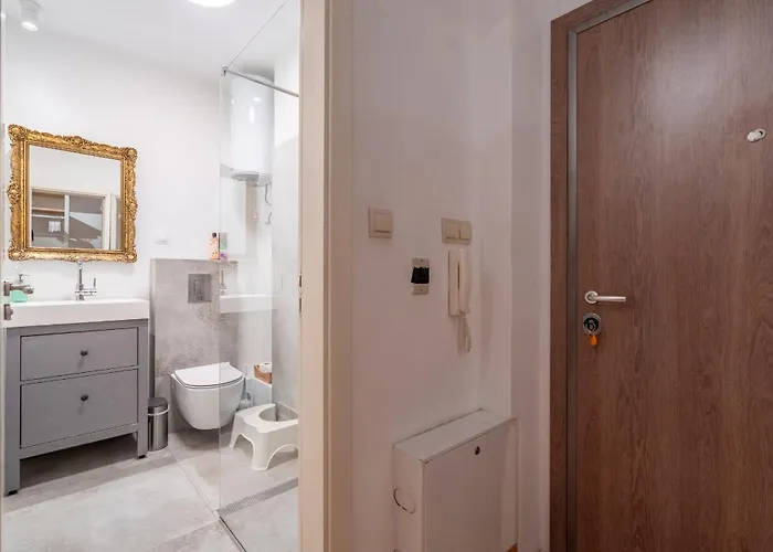 1 Bedroom Natural * Sofía