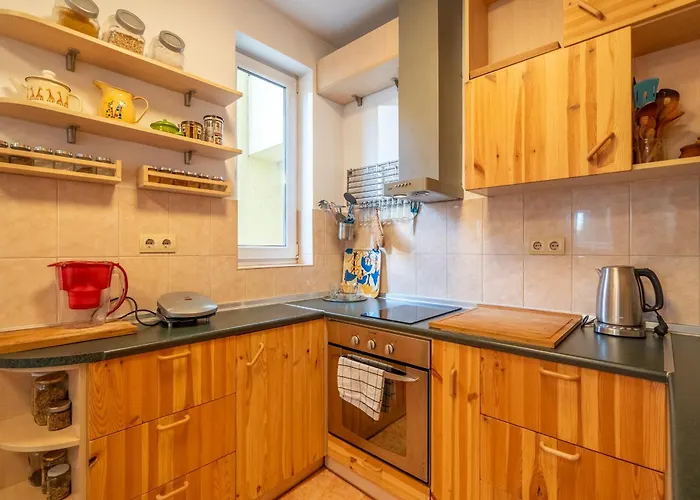 1 Bedroom Natural Апартамент