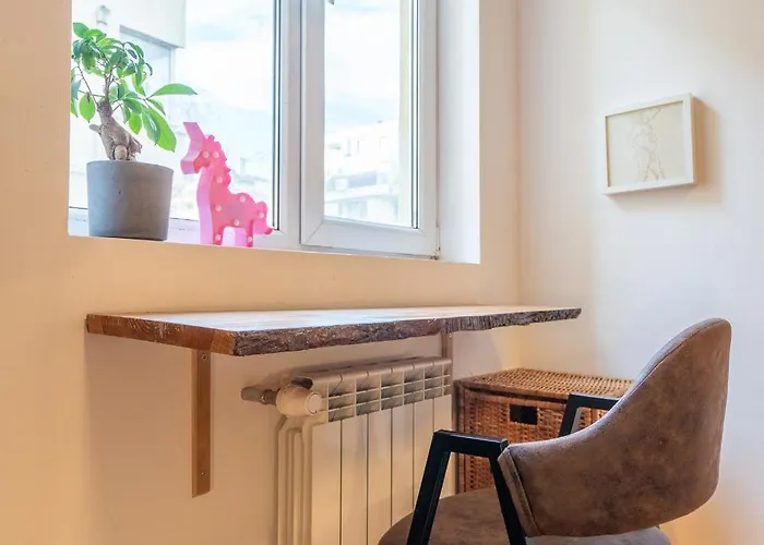 1 Bedroom Natural Апартамент