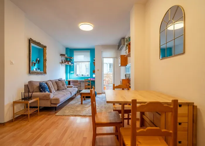 Апартамент 1 Bedroom Natural