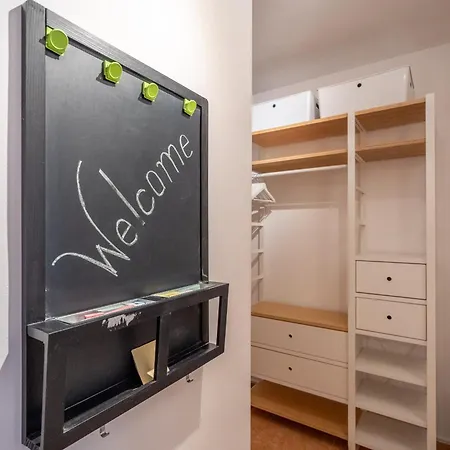 1 Bedroom Natural